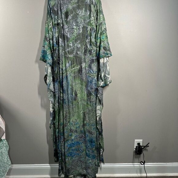 Bejeweled glitter embellished floor length maxi dress & duster jacket set - Picture 10 of 16